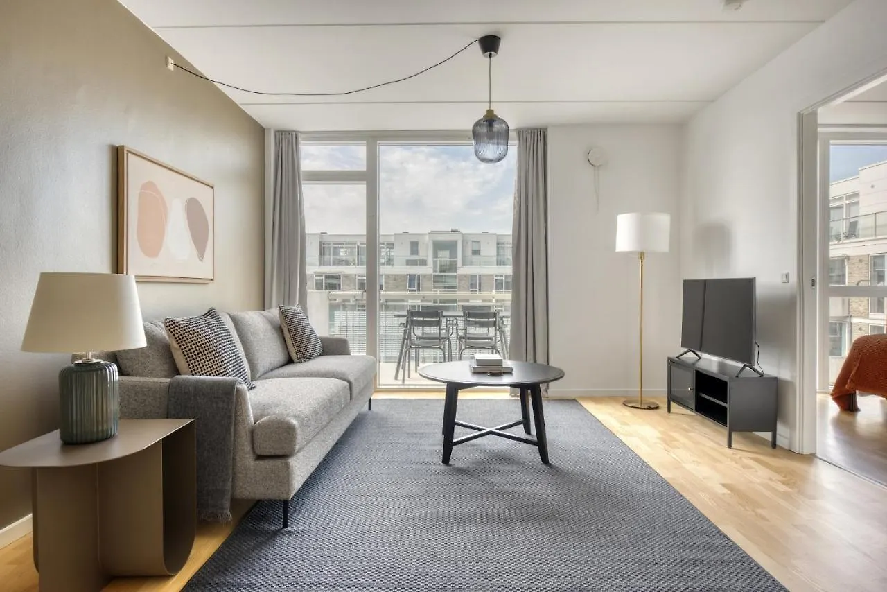 Amazing Two Bedroom Apartment In Urban Area contacts
